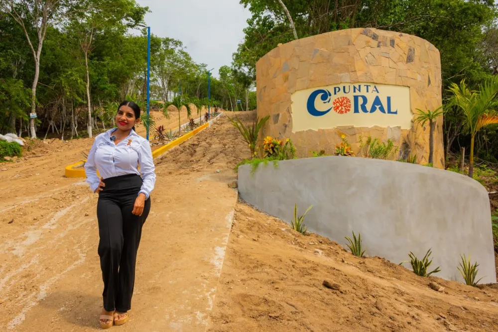 ADRIANA VASQUEZ DIAS